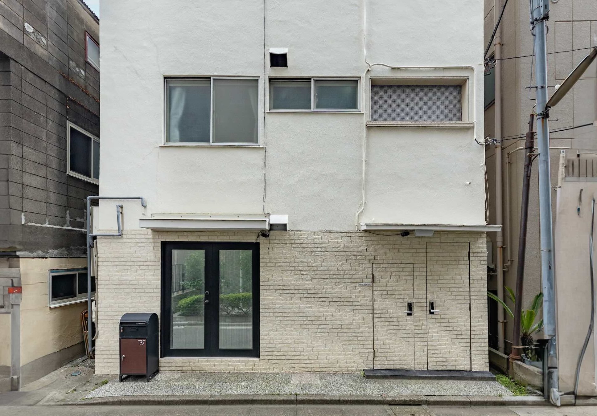 White River Inn Building